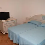 Vakantiehuis Le Residenze Di Via Leonardo Da Vinci 14 Orosei