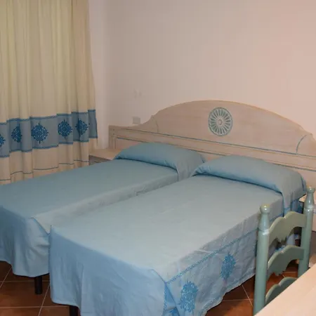 Le Residenze del Maria Rosaria - Via Leonardo da Vinci 14 3*
