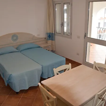 Residence Leonardo Da Vinci Aparthotel Orosei